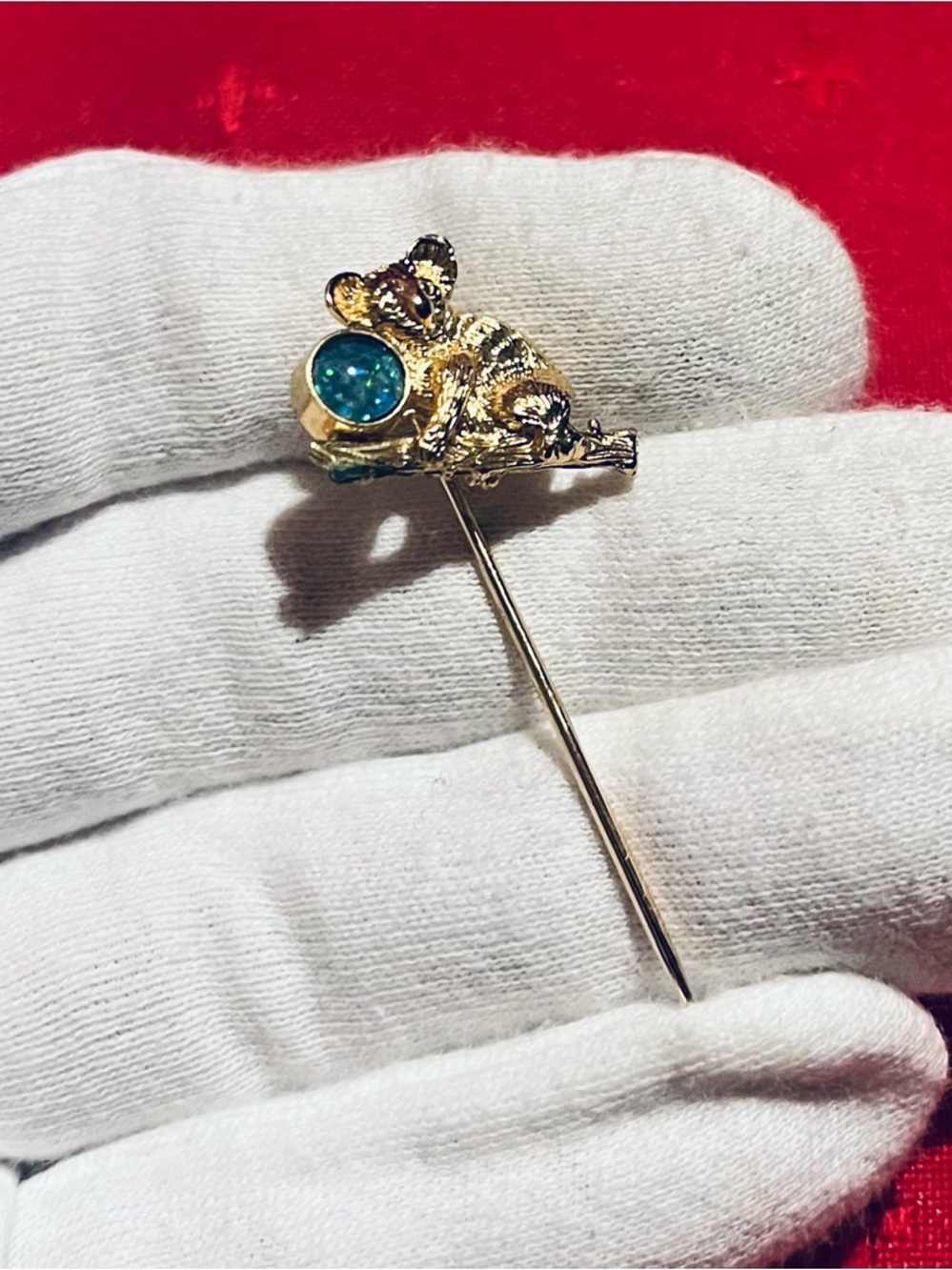 Cute vintage Australian opal triplet gold-tone koala stick pin.